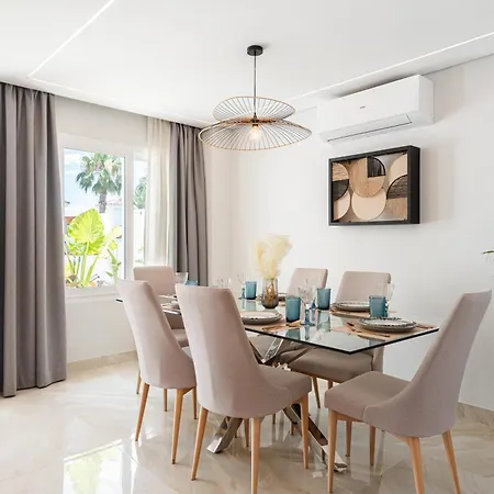 Villa U-nique Mar Baltico Benalmadena